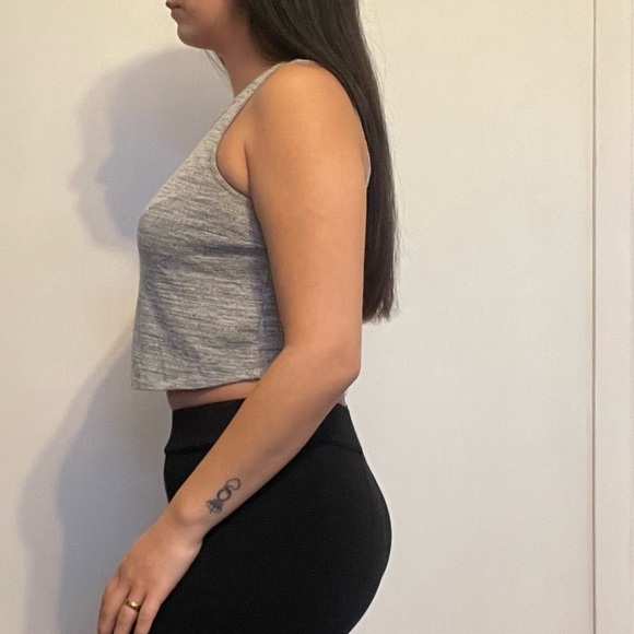 🖤 Dynamite Salt & Pepper Grey Crop Tank – Size Small 🖤 - Picture 3 of 12